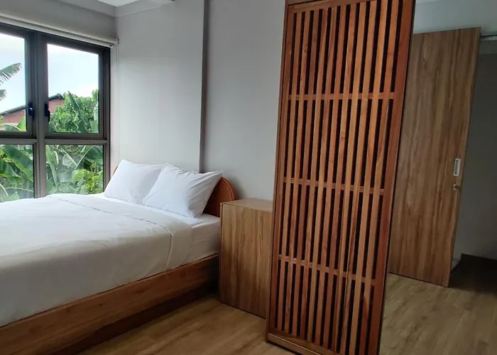 Hom Coliving Bali Hostal Kerobokan